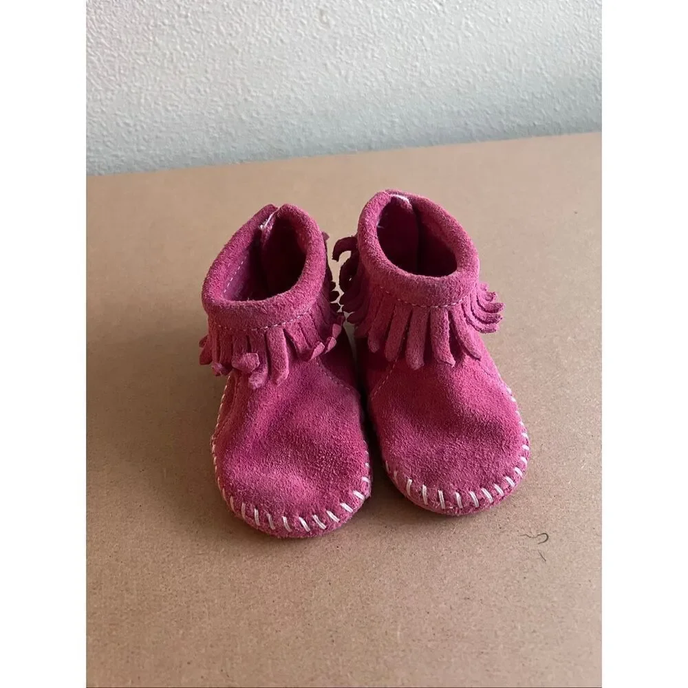 Minnetonka Infant's Back Flap Bootie leather upper size 2